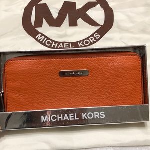 Michael kors tangerine wallet